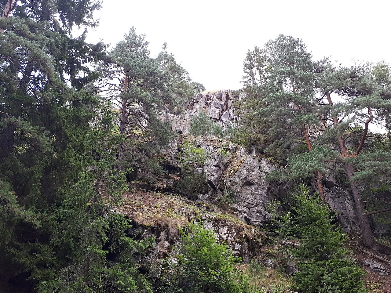 帕索山城的岩石景观